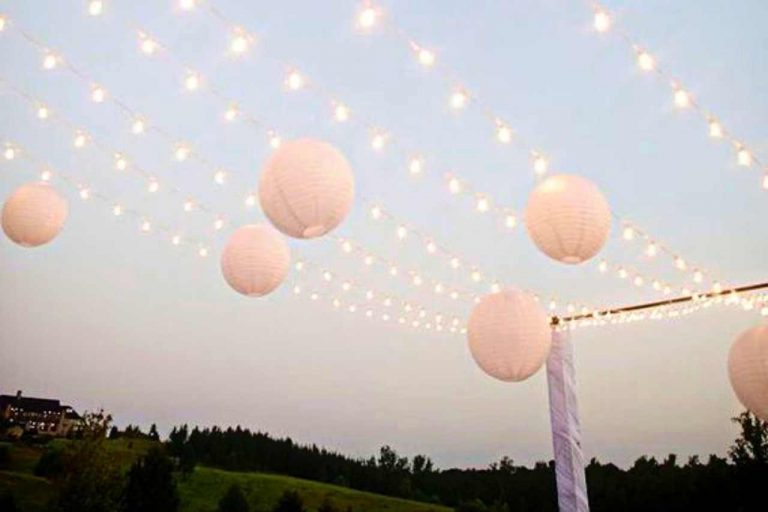 Ambiance-enhancing Festoon set-up at your venue in Kogarah, New South Wales, Australia