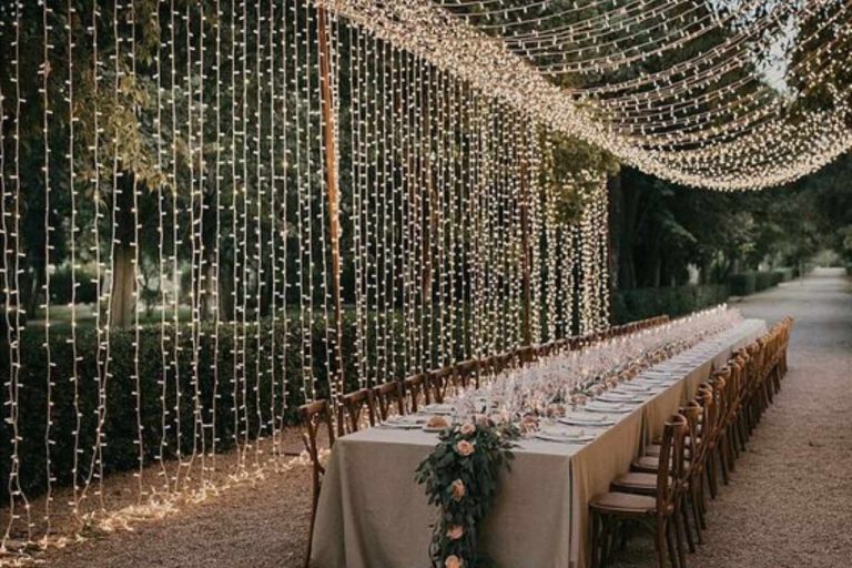 Good-looking fairy lights at a wedding day