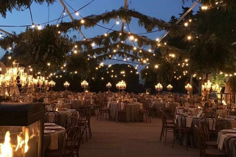 Charming lighting canopy at a wedding day